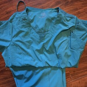 Cherokee Infinity Scrubs